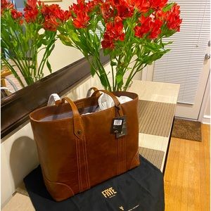 Beautiful new Frye cognac leather tote